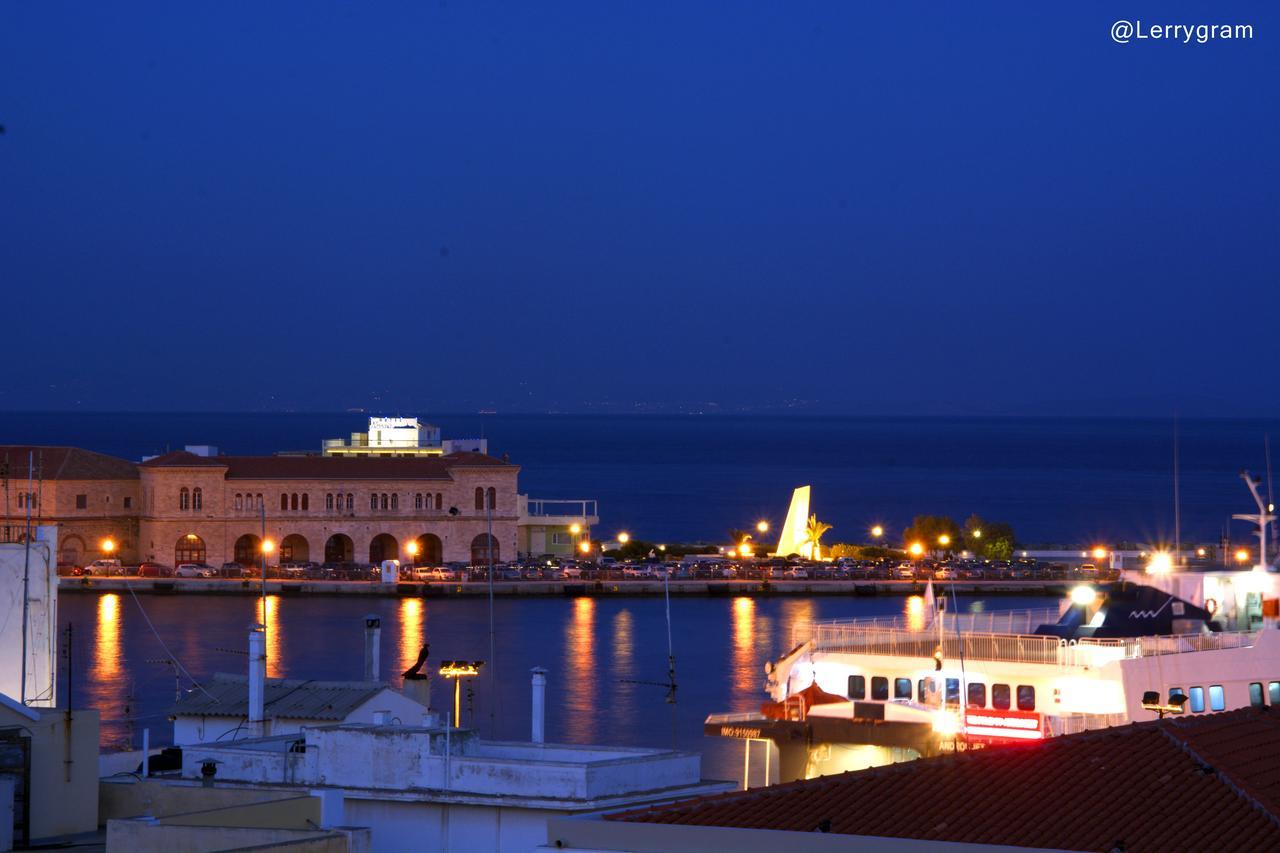 Island Of Luxury Apartments Ermoupoli Exterior photo