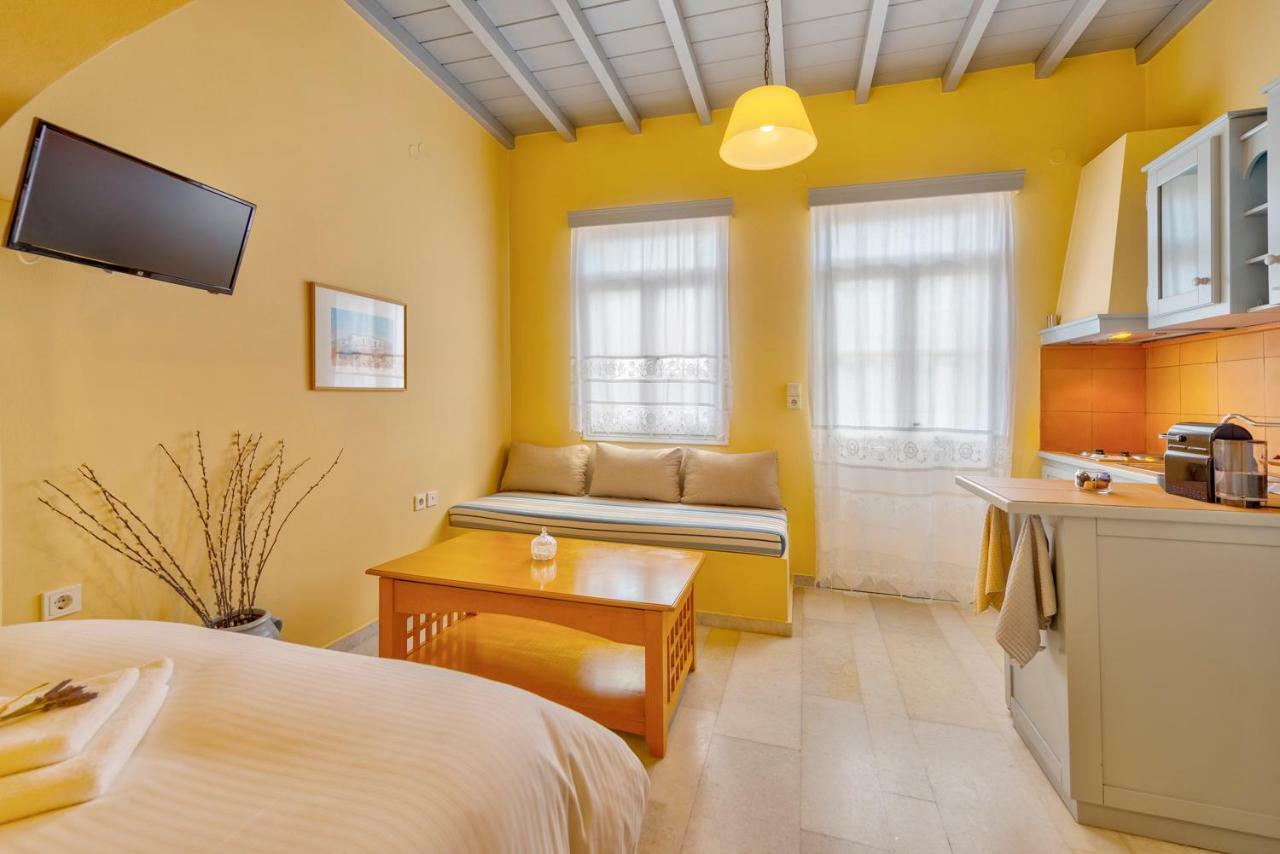 Island Of Luxury Apartments Ermoupoli Exterior photo