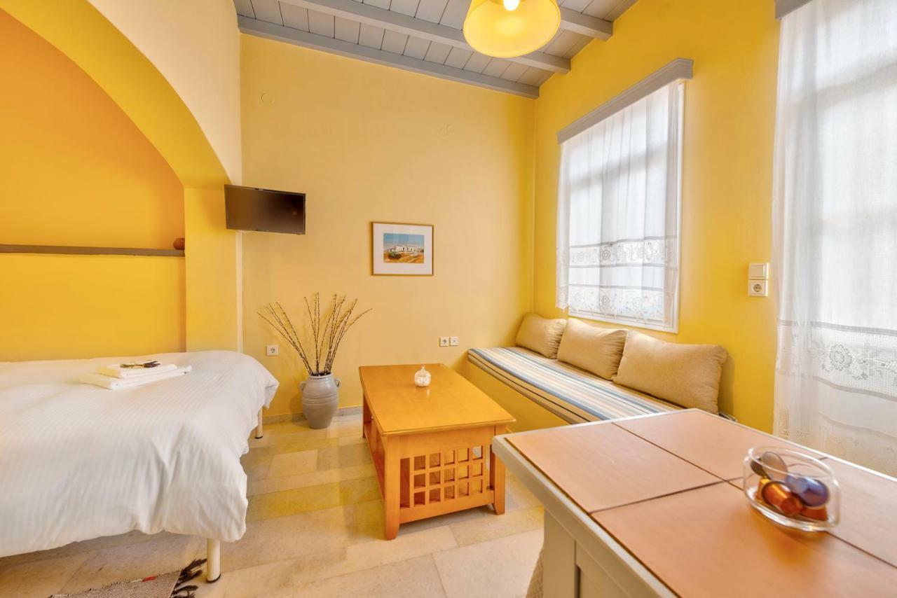 Island Of Luxury Apartments Ermoupoli Exterior photo