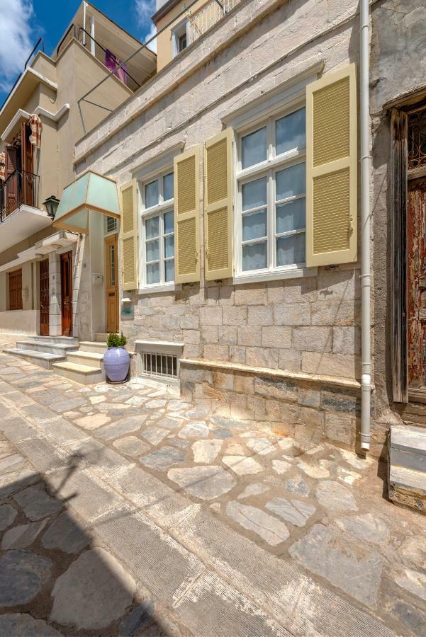 Island Of Luxury Apartments Ermoupoli Exterior photo