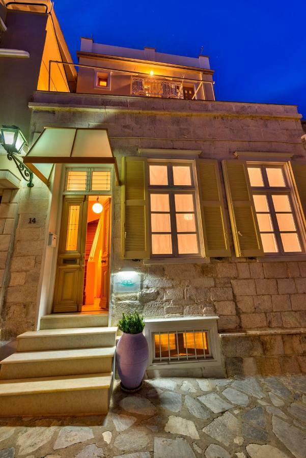 Island Of Luxury Apartments Ermoupoli Exterior photo