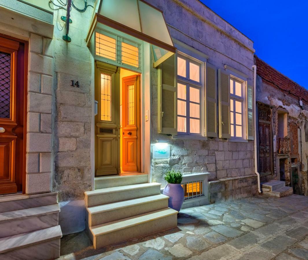 Island Of Luxury Apartments Ermoupoli Exterior photo